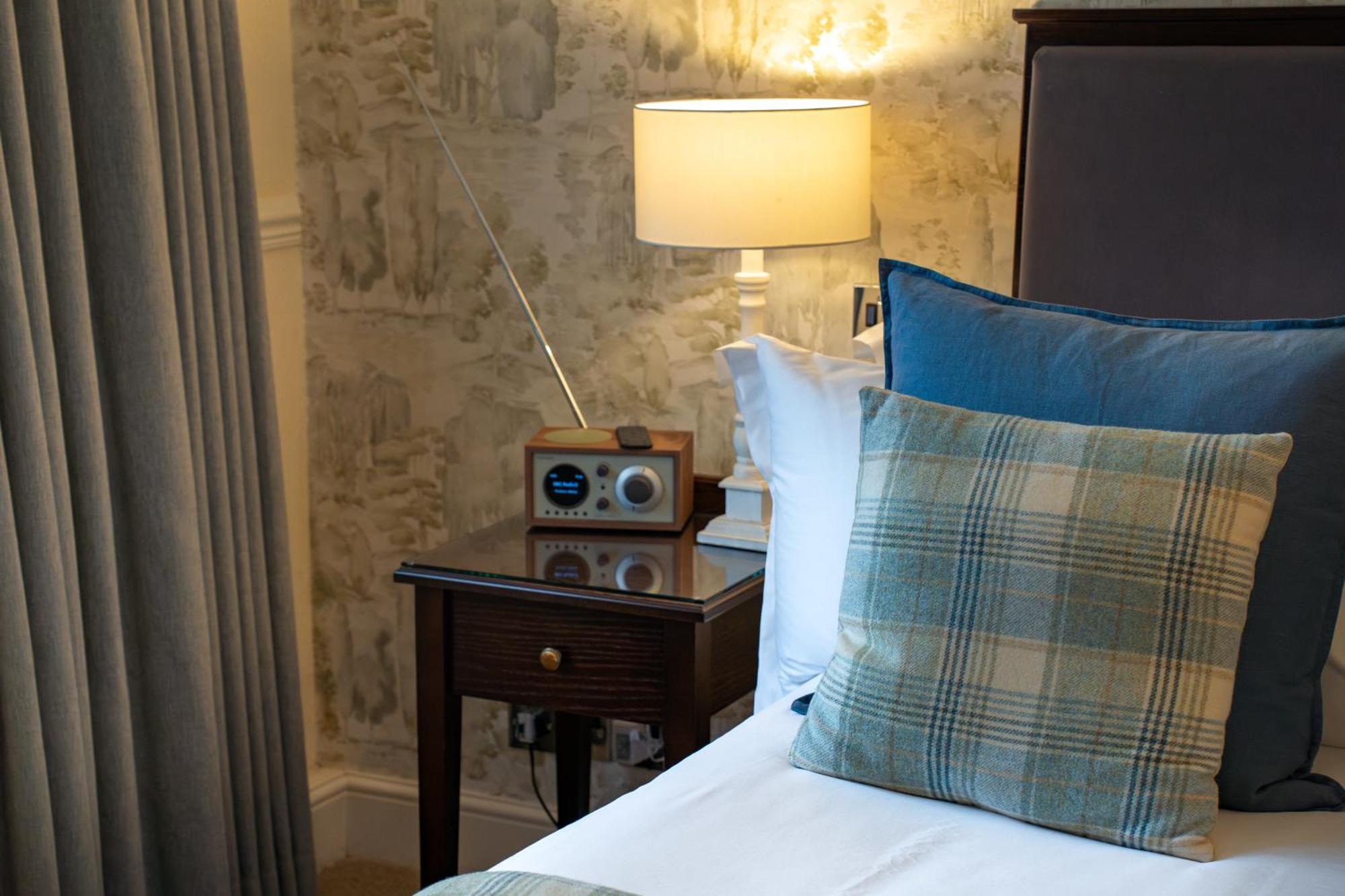 منزل الضيف تْشيبينْغْ كامبدين  في Charingworth Manor المظهر الخارجي الصورة